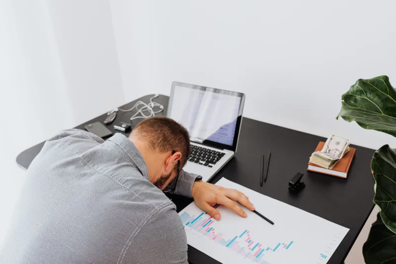 Standing Desks Made Billions Off a Bus Driver Study That Never Said What You Think
